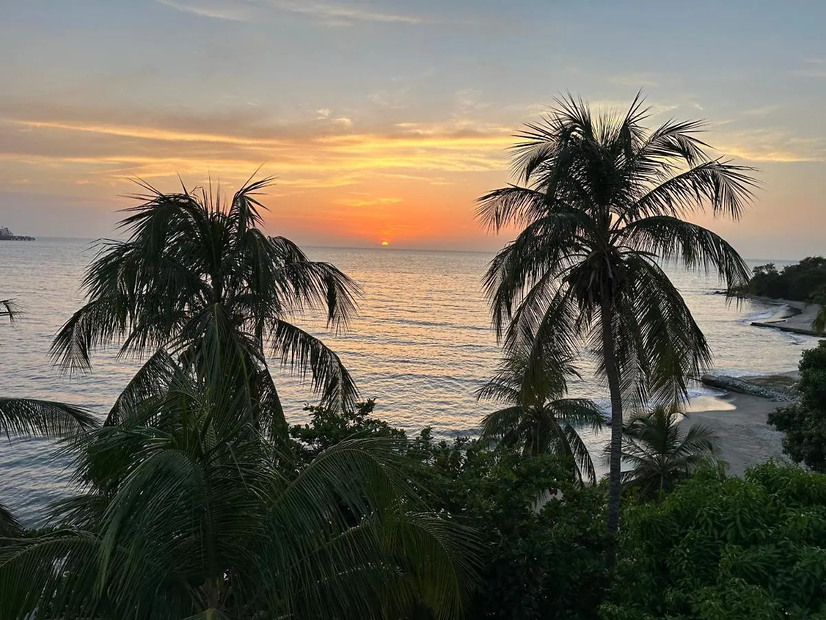 Casa Miramar Villa Santa Marta  Santa Marta (Magdalena)